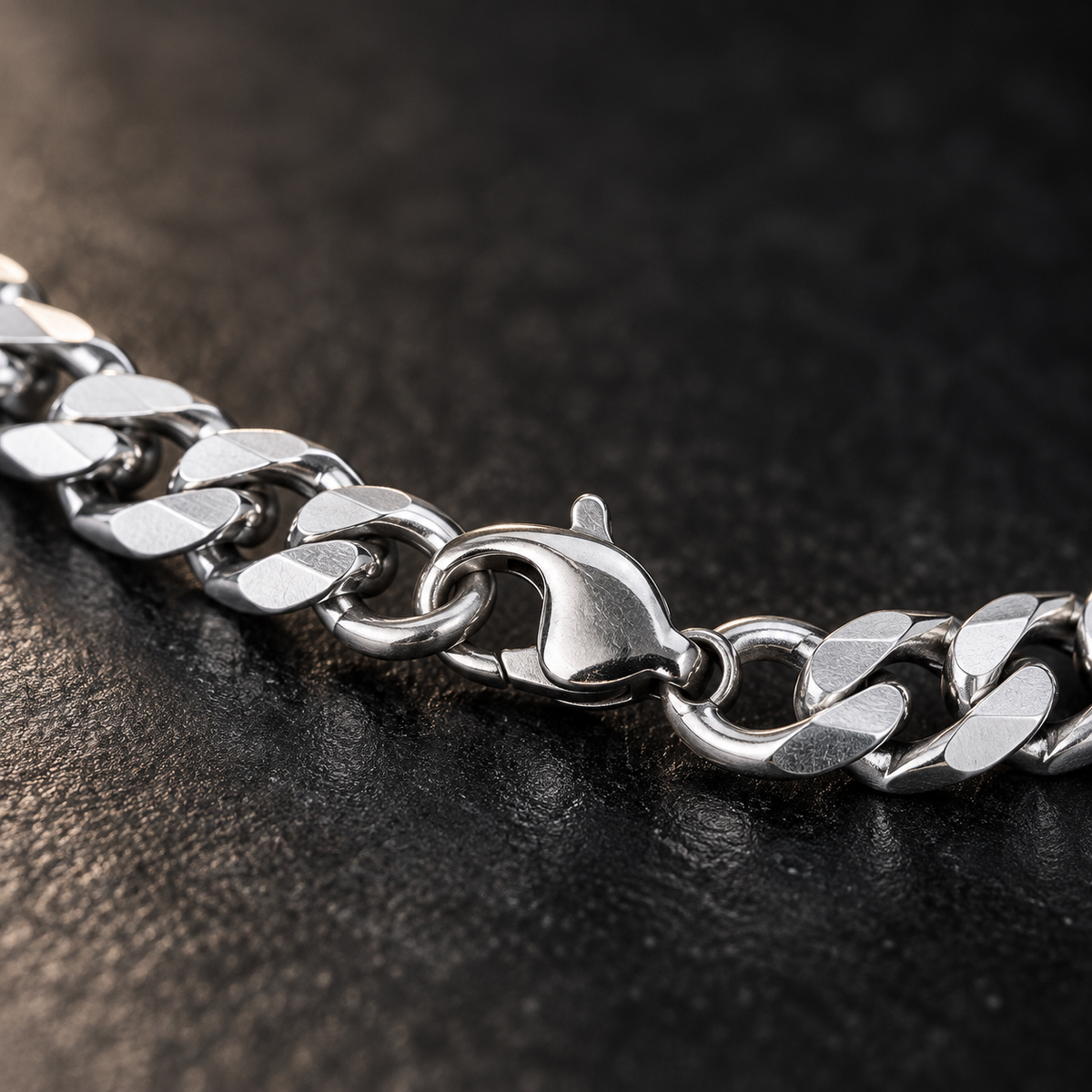 Gevlochten schakelarmband | karabijnsluiting | 7mm breed